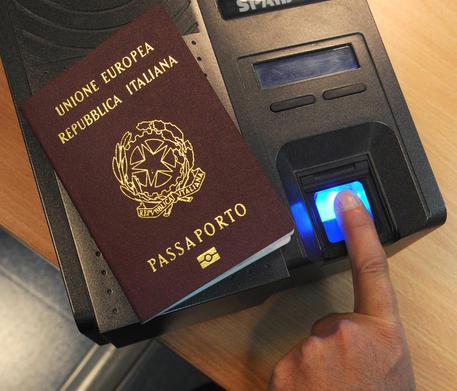 passaporto-elettronico-documenti-presentare-online